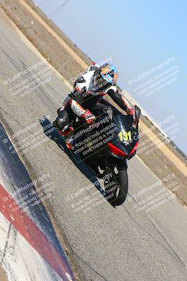 media/Mar-07-2022-Fun Track Dayz (Mon) [[9cc4a7dca7]]/Novice Group/145pm (Grapevine)/